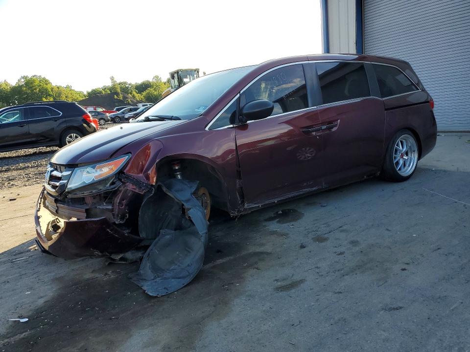 HONDA ODYSSEY 2016 with VIN 5FNRL5H2XGB075284 - Photo from auction