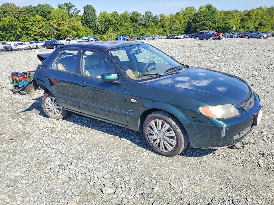 Photo 4 from auction – 2002 MAZDA PROTEGE with VIN JM1BJ225720637013