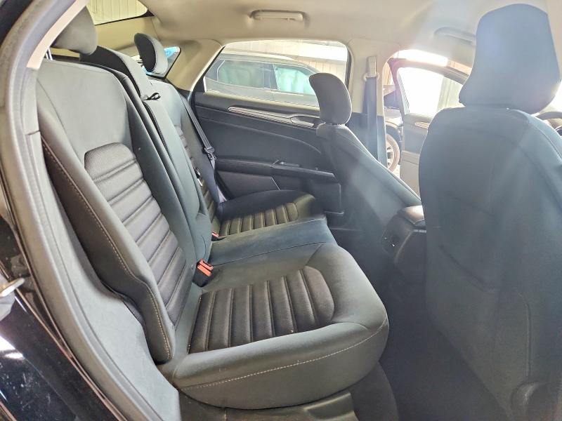 Photo 10 from auction – 2017 FORD FUSION with VIN 3FA6P0HD1HR155266
