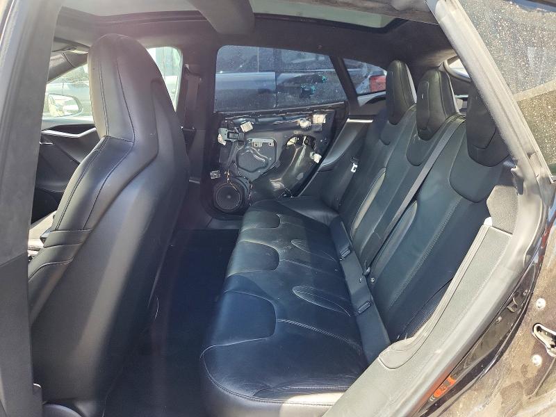 Photo 10 from auction – 2016 TESLA MODEL S with VIN 5YJSA1E23GF142148