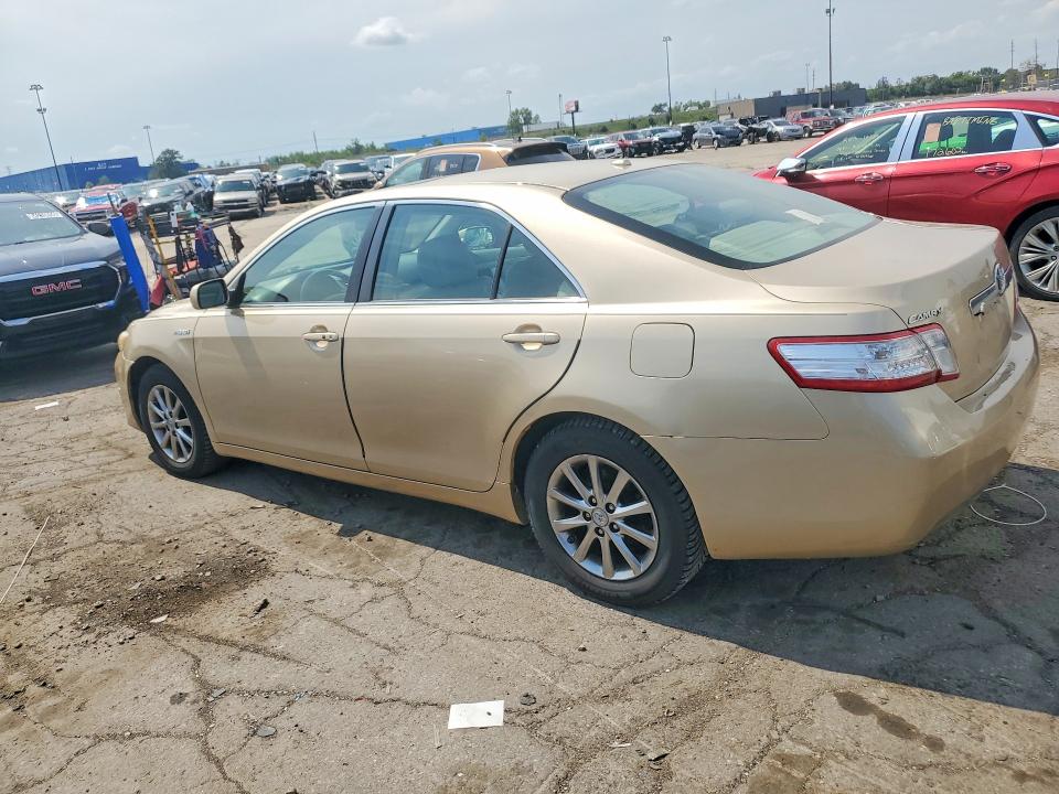 Photo 2 from auction – 2011 TOYOTA CAMRY with VIN 4T1BB3EK3BU133972