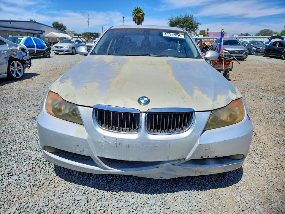 Photo 5 from auction – 2007 BMW 328 with VIN WBAVC535X7FZ72811