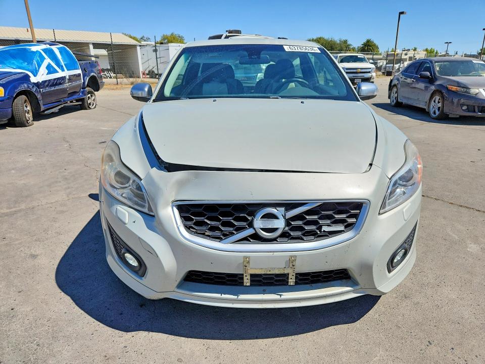 Photo 5 from auction – 2012 VOLVO C30 with VIN YV1672MK2C2269343