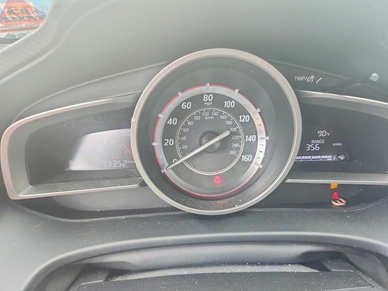 Photo 9 from auction – 2015 MAZDA 3 with VIN JM1BM1M71F1235617