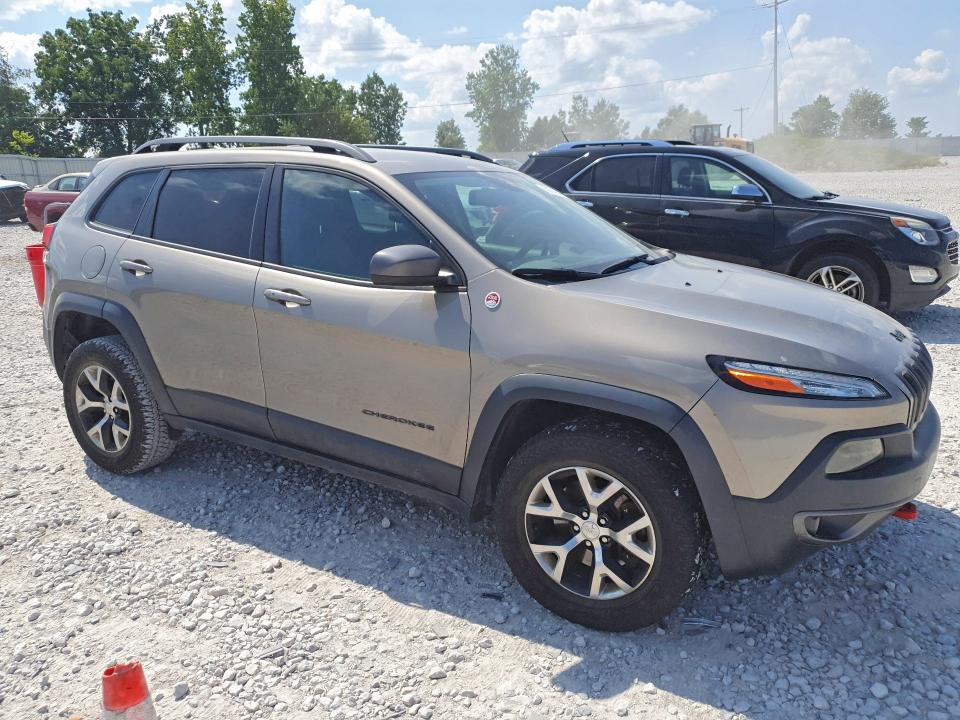 Photo 4 from auction – 2016 JEEP CHEROKEE with VIN 1C4PJMBS0GW377730