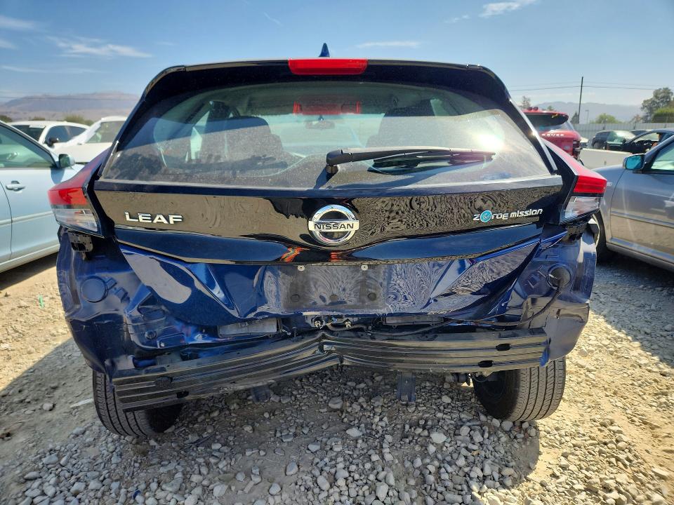 Photo 6 from auction – 2018 NISSAN LEAF with VIN 1N4AZ1CP8JC301243