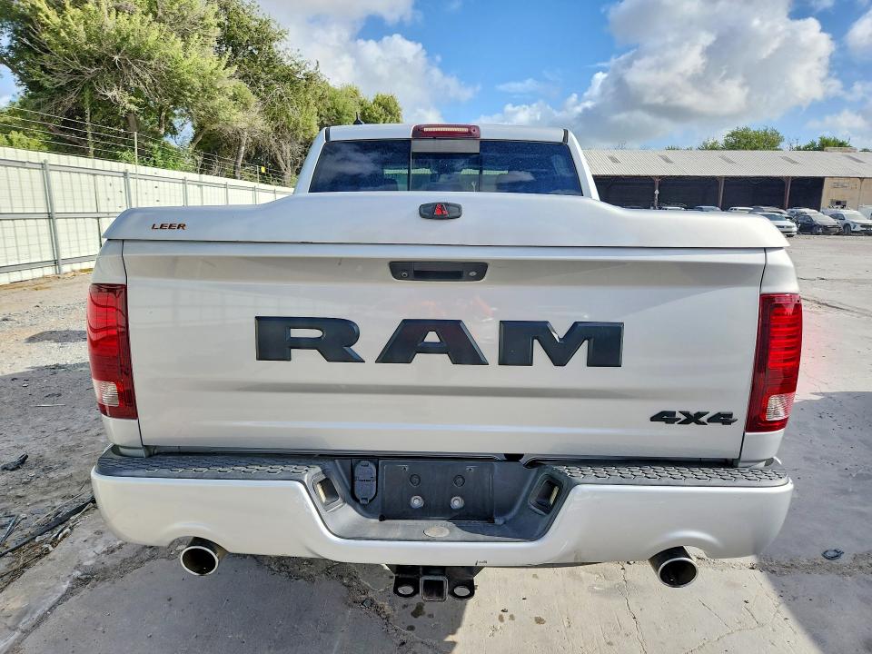 Photo 6 from auction – 2017 RAM 1500 with VIN 1C6RR7MT1HS850785