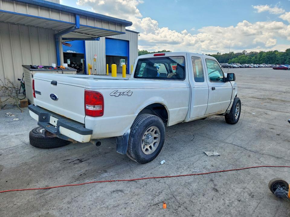 Photo 3 from auction – 2011 FORD RANGER with VIN 1FTLR4FE0BPA41963