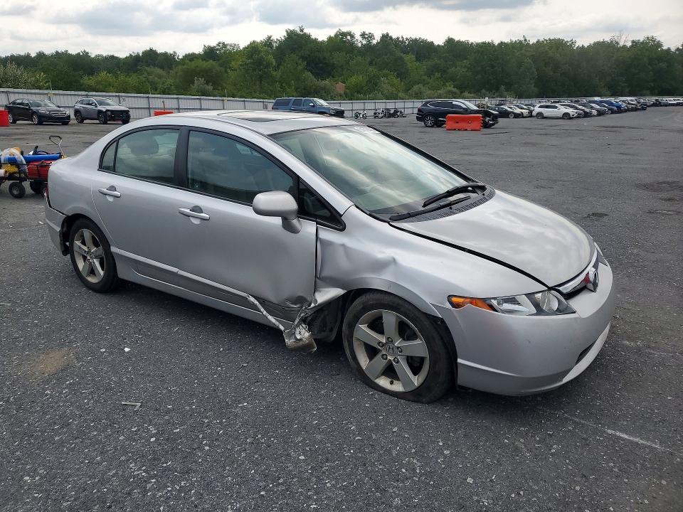 Photo 4 from auction – 2007 HONDA CIVIC with VIN 1HGFA16867L101516