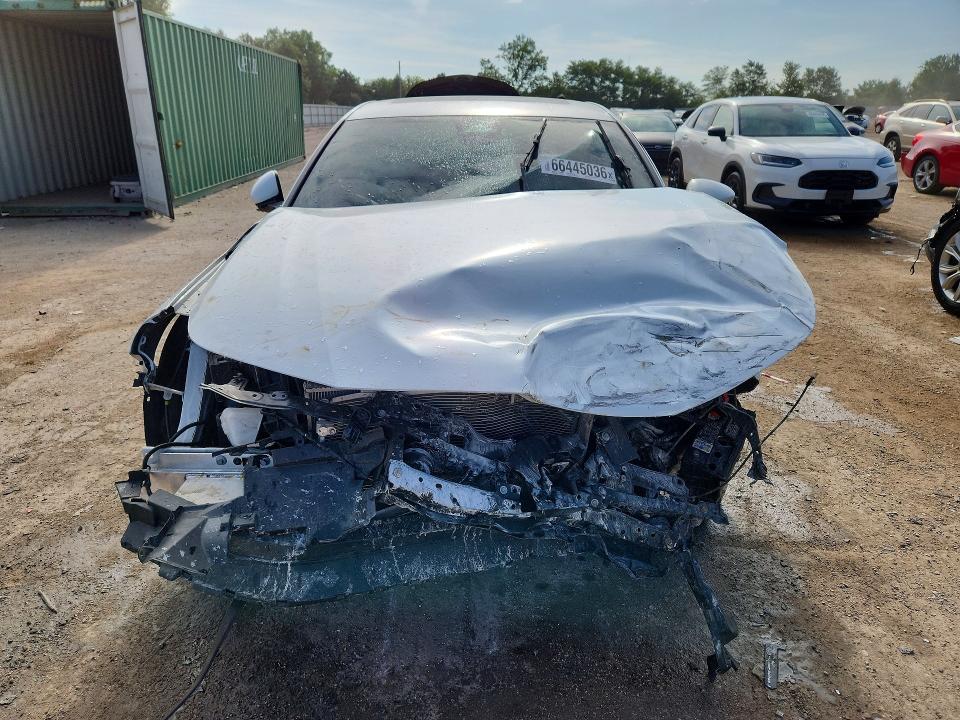 Снимка 5 от търг – 2023 HONDA ACCORD с VIN 1HGCY2F84PA041445