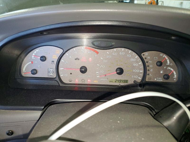 Фото 9 с аукциона – 2004 TOYOTA SEQUOIA с VIN 5TDBT48A74S232845