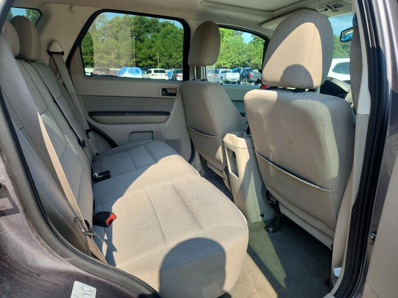 Photo 11 from auction – 2011 FORD ESCAPE with VIN 1FMCU0D78BKB45363