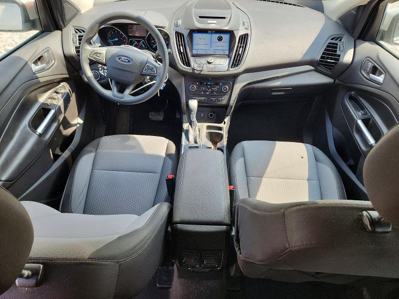 Photo 8 from auction – 2017 FORD ESCAPE with VIN 1FMCU0GD5HUC08742