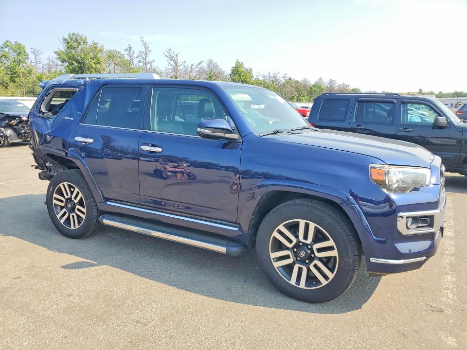Photo 4 from auction – 2015 TOYOTA 4RUNNER with VIN JTEBU5JR2F5255120