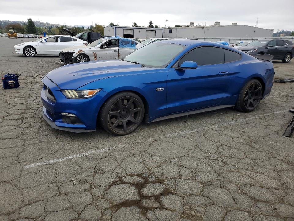 FORD MUSTANG 2017 with VIN 1FA6P8CF5H5307009 - Photo from auction