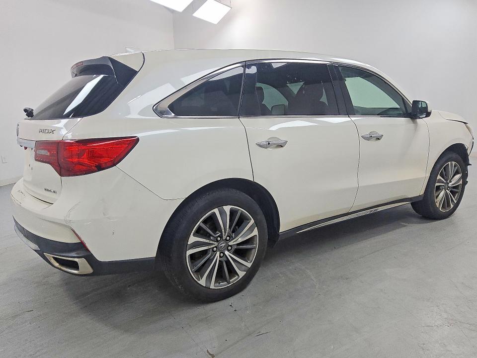 Zdjęcie 3 z aukcji – 2017 ACURA MDX z VIN 5FRYD4H52HB007025