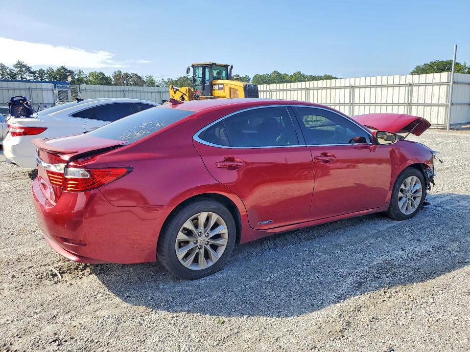 Photo 3 from auction – 2014 LEXUS ES with VIN JTHBW1GG2E2050215