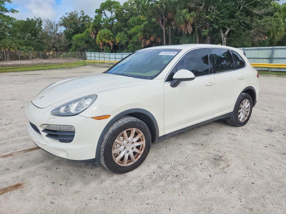 PORSCHE CAYENNE 2011 with VIN WP1AB2A20BLA47586 - Photo from auction