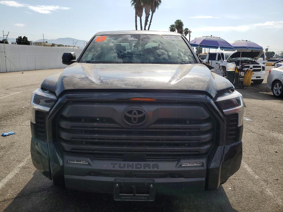 Photo 5 from auction – 2022 TOYOTA TUNDRA with VIN 5TFLA5DB8SX246226