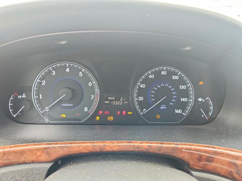 Photo 9 from auction – 2012 HYUNDAI EQUUS with VIN KMHGH4JH1CU056220