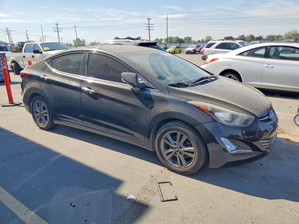 Photo 4 from auction – 2014 HYUNDAI ELANTRA with VIN 5NPDH4AE4EH508798