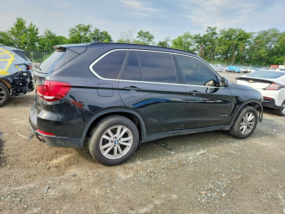 Photo 3 from auction – 2014 BMW X5 with VIN 5UXKR0C5XE0K45223