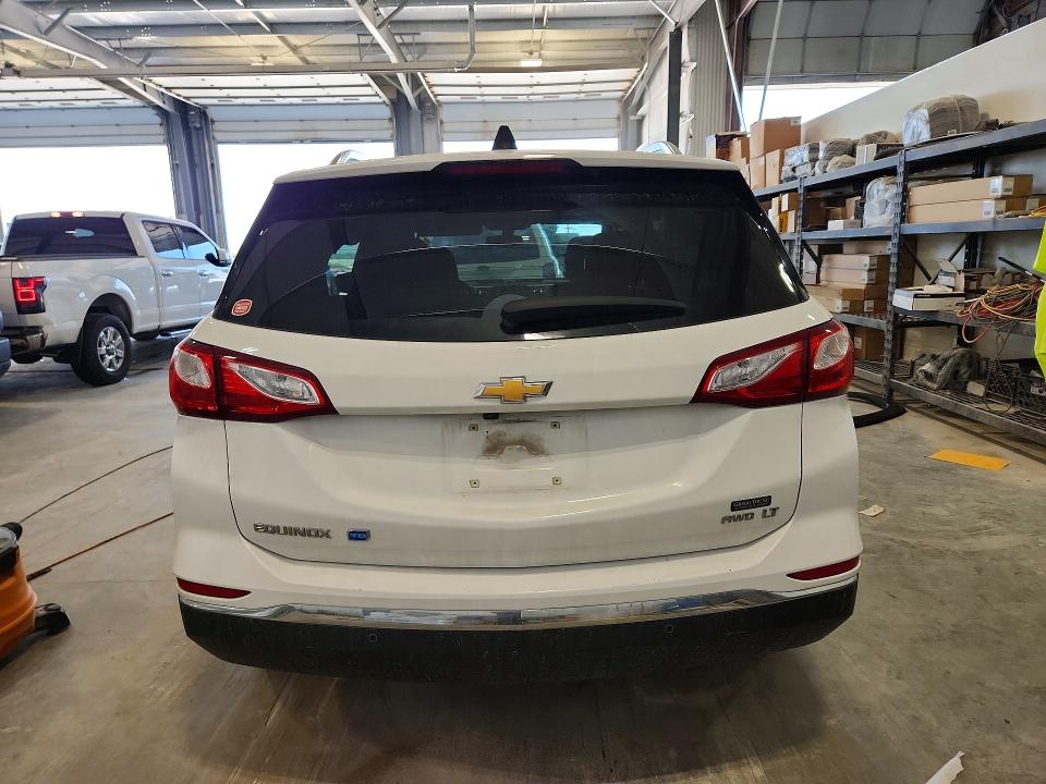 Photo 6 from auction – 2018 CHEVROLET EQUINOX with VIN 3GNAXUEU8JS638596