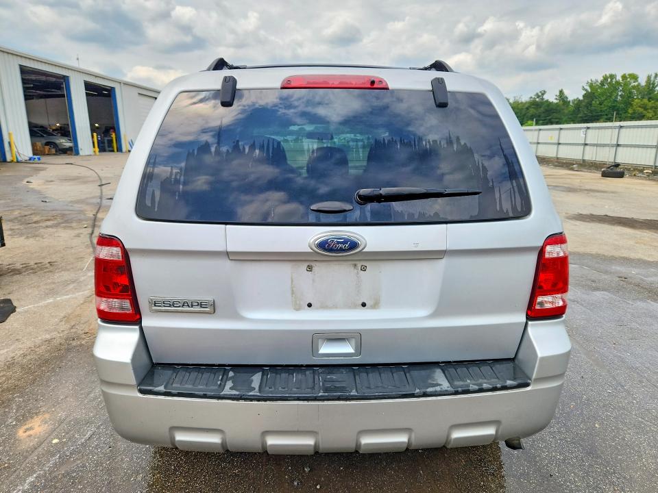 Photo 6 from auction – 2012 FORD ESCAPE with VIN 1FMCU0C73CKA60031