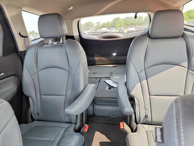 Photo 10 from auction – 2019 BUICK ENCLAVE with VIN 5GAERBKW9KJ208028