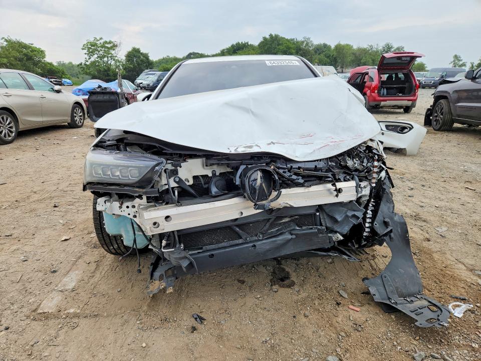 Снимка 5 от търг – 2018 ACURA TLX с VIN 19UUB2F61JA013419