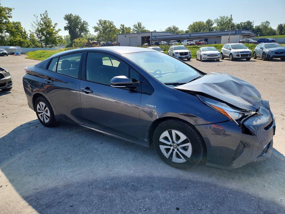 Photo 4 from auction – 2017 TOYOTA PRIUS with VIN JTDKARFU3H3034822
