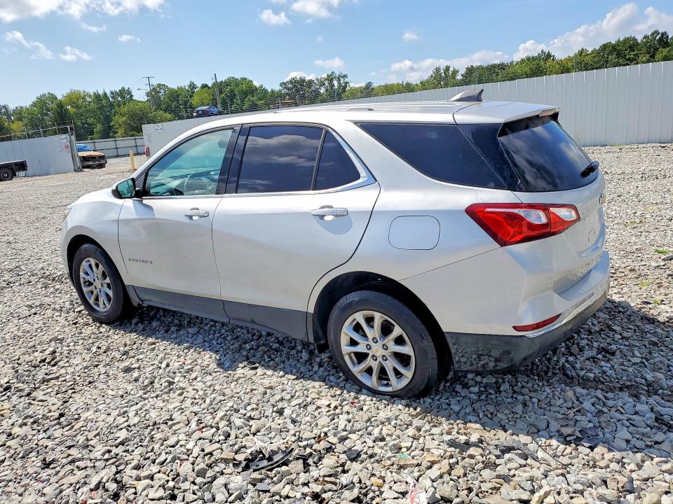 Photo 2 from auction – 2019 CHEVROLET EQUINOX with VIN 2GNAXUEV3K6157311