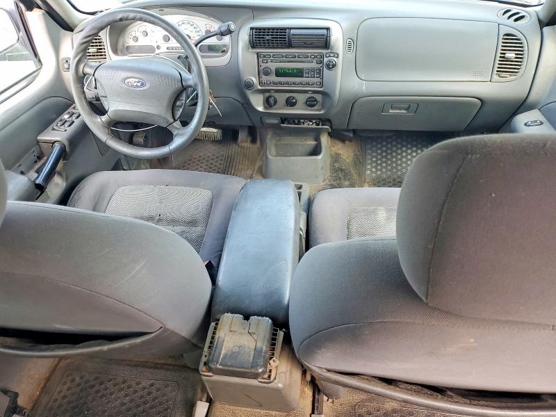 Photo 8 from auction – 2005 FORD EXPLORER SPORT TRAC with VIN 1FMZU67K55UA00626