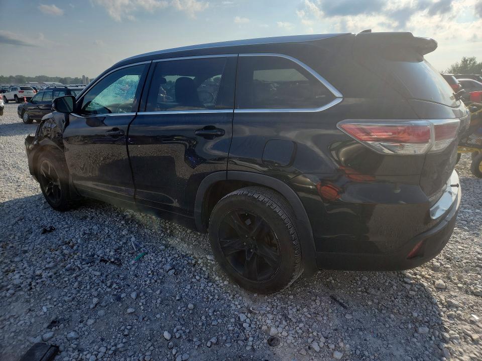 Photo 2 from auction – 2015 TOYOTA HIGHLANDER with VIN 5TDDKRFHXFS114512