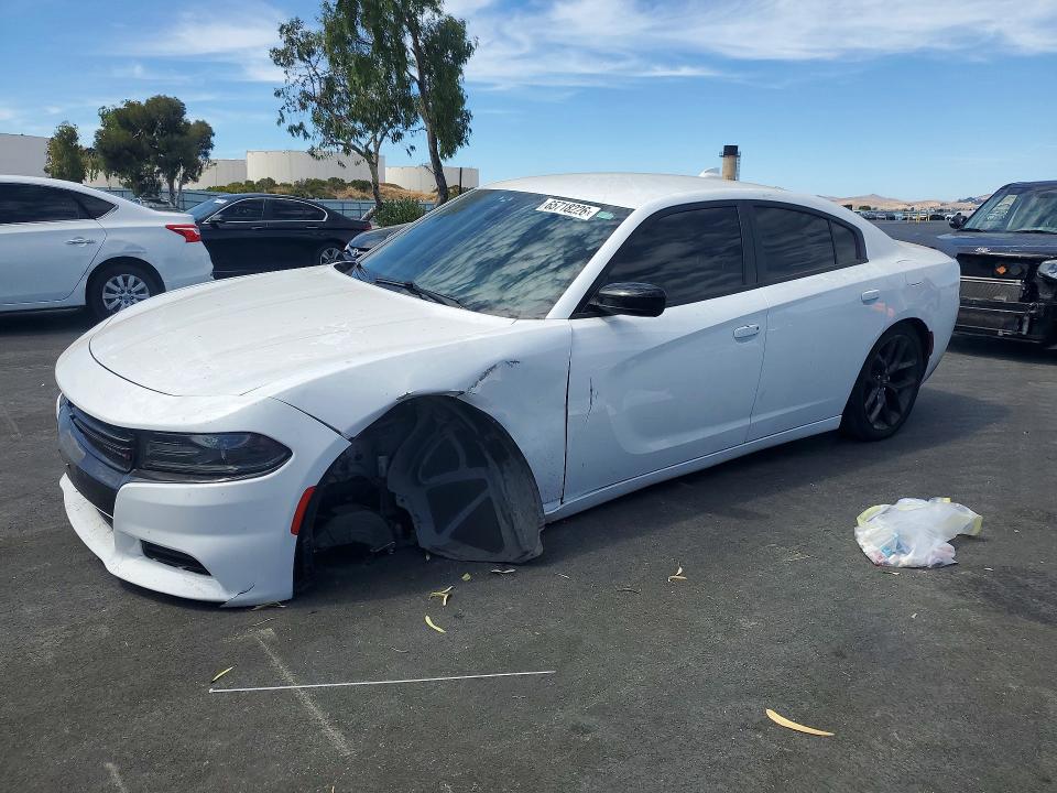 Zdjęcie 1 z aukcji – 2021 DODGE CHARGER z VIN 2C3CDXBG5MH678401