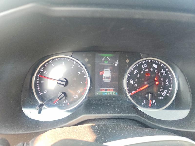Photo 9 from auction – 2022 TOYOTA RAV4 with VIN 2T3F1RFV2NW275774