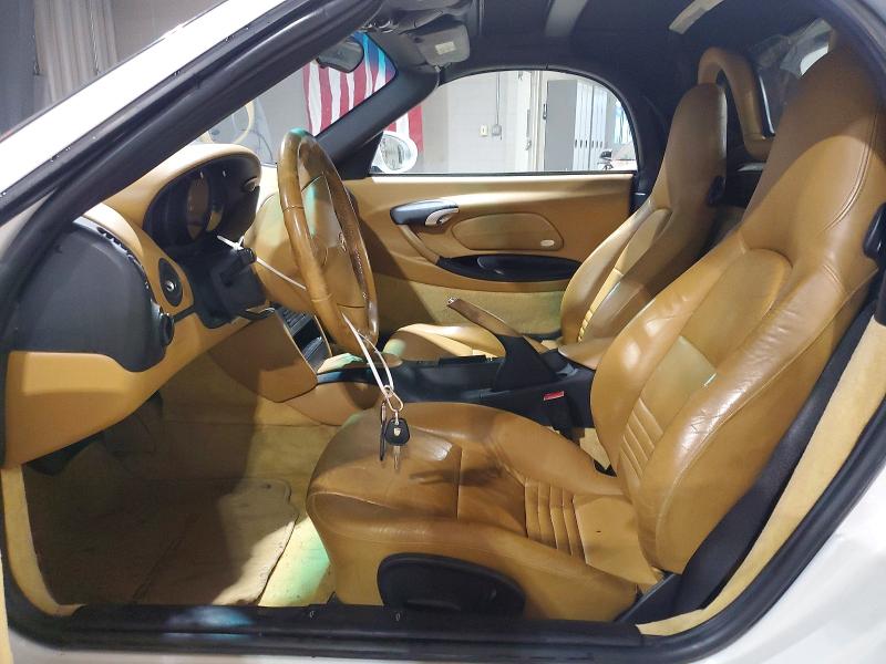 Photo 7 from auction – 2004 PORSCHE BOXSTER with VIN WP0CA298X4U621145