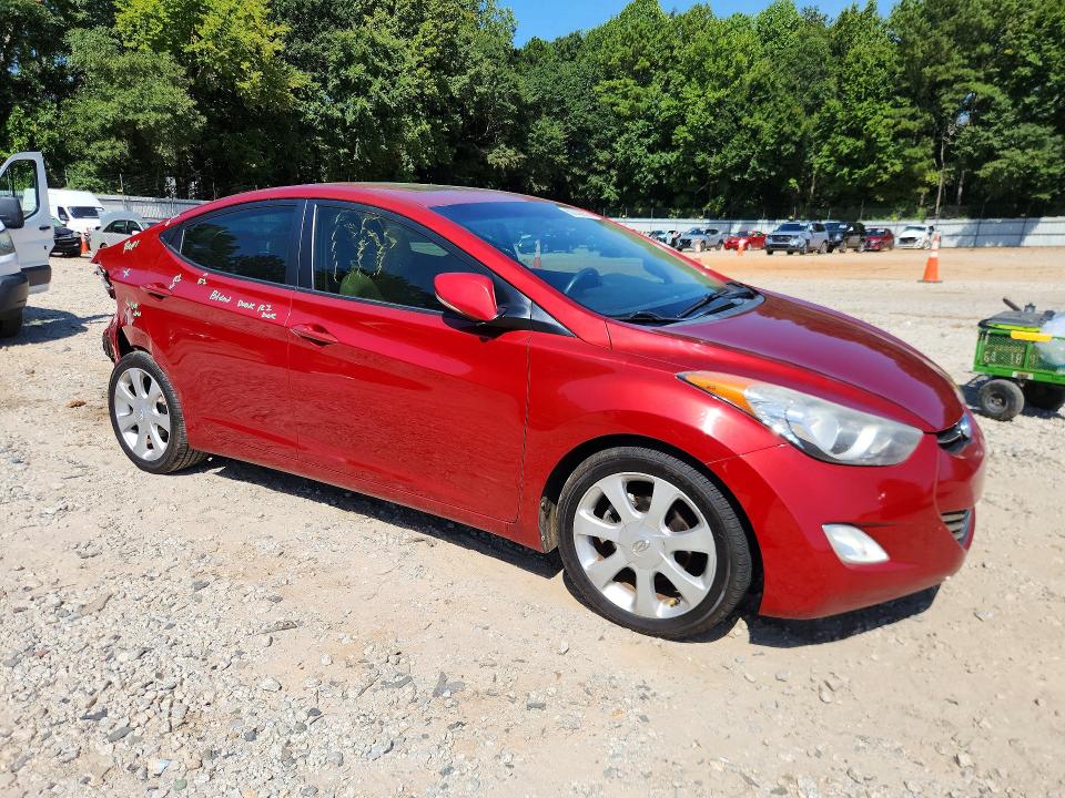 Photo 4 from auction – 2011 HYUNDAI ELANTRA with VIN KMHDH4AE2BU099357