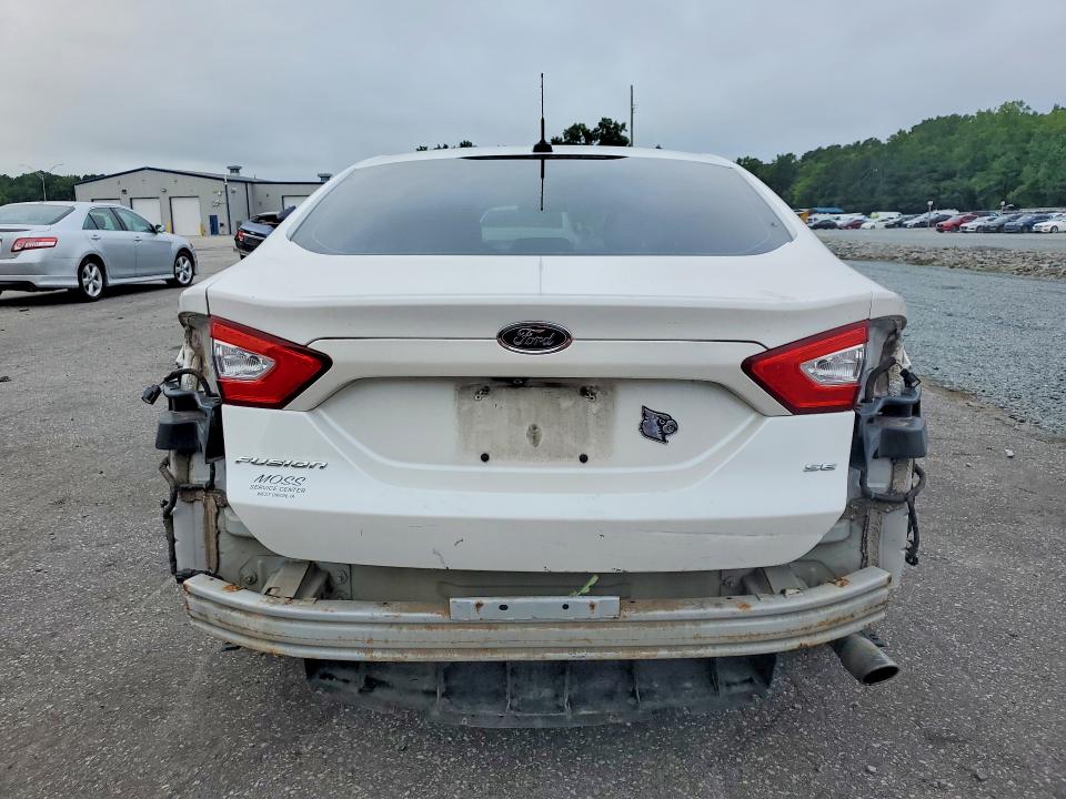 Photo 6 from auction – 2016 FORD FUSION with VIN 3FA6P0H77GR219237