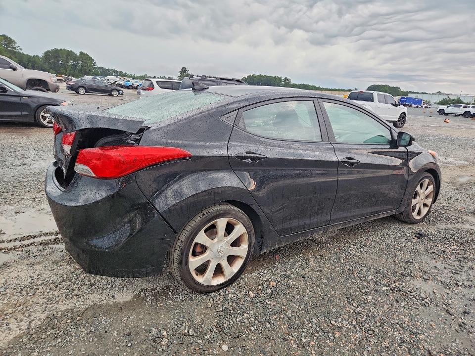 Photo 3 from auction – 2012 HYUNDAI ELANTRA with VIN 5NPDH4AE7CH151467