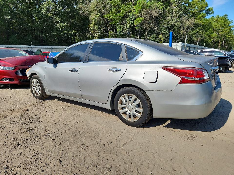 Photo 2 from auction – 2013 NISSAN ALTIMA with VIN 1N4AL3AP1DN539735