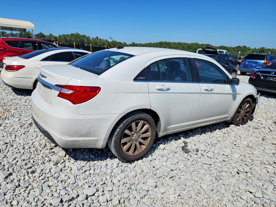 Снимка 3 от търг – 2012 CHRYSLER 200 с VIN 1C3CCBBG4CN276932