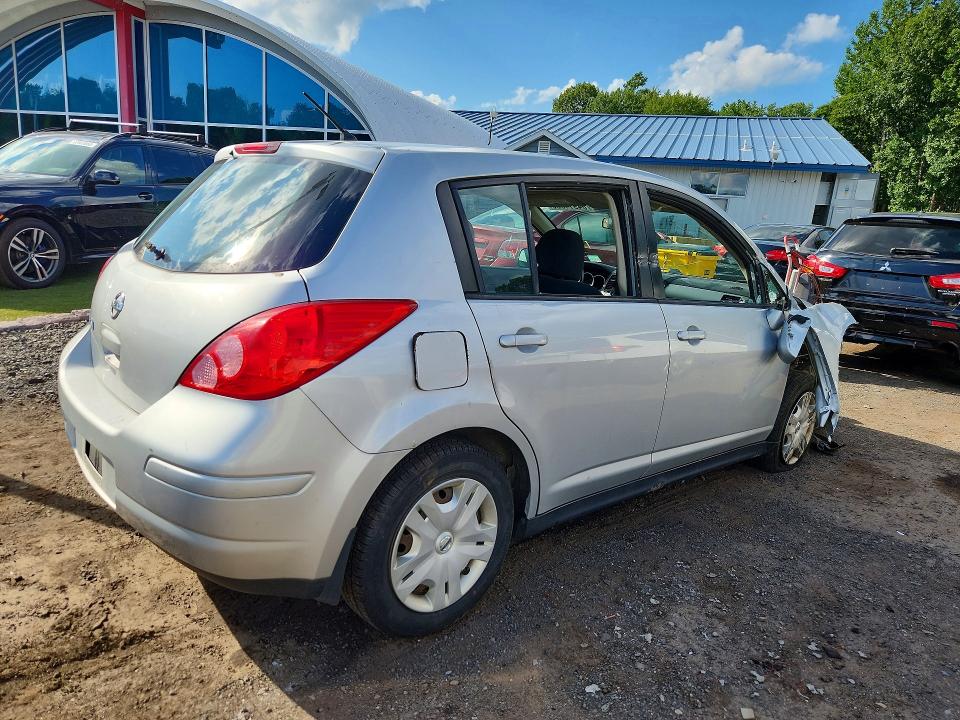 Photo 3 from auction – 2011 NISSAN VERSA with VIN 3N1BC1CP7BL508781