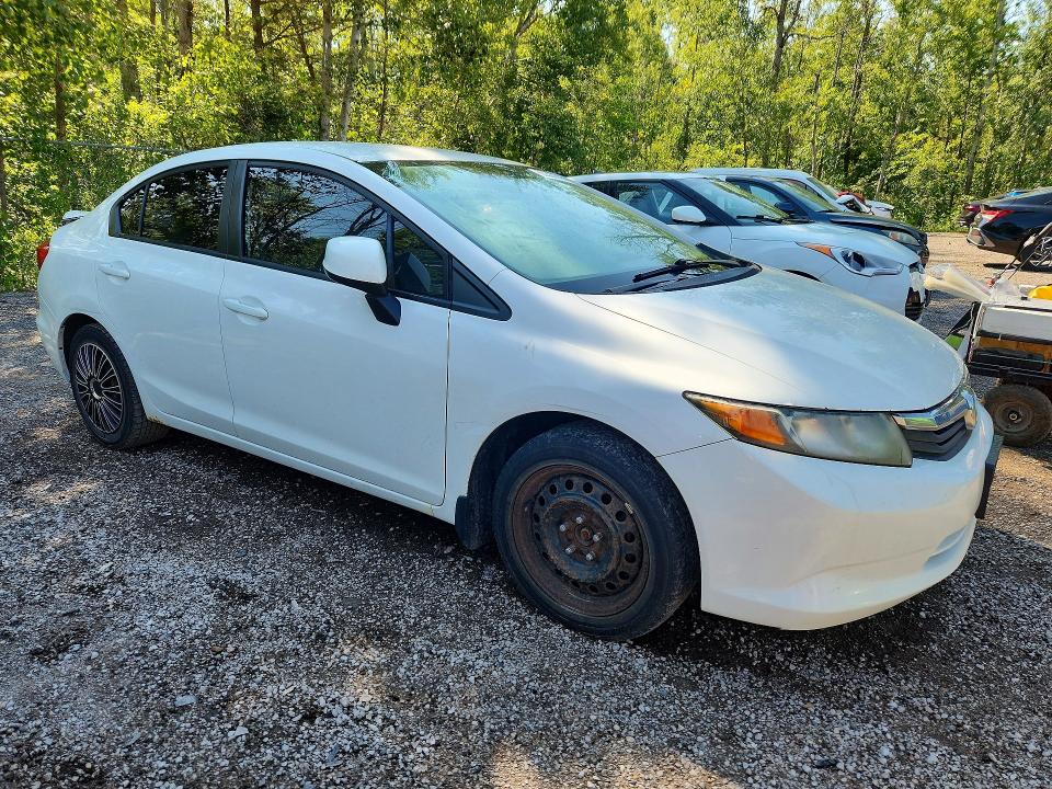 Photo 4 from auction – 2012 HONDA CIVIC with VIN 2HGFB2F49CH010439