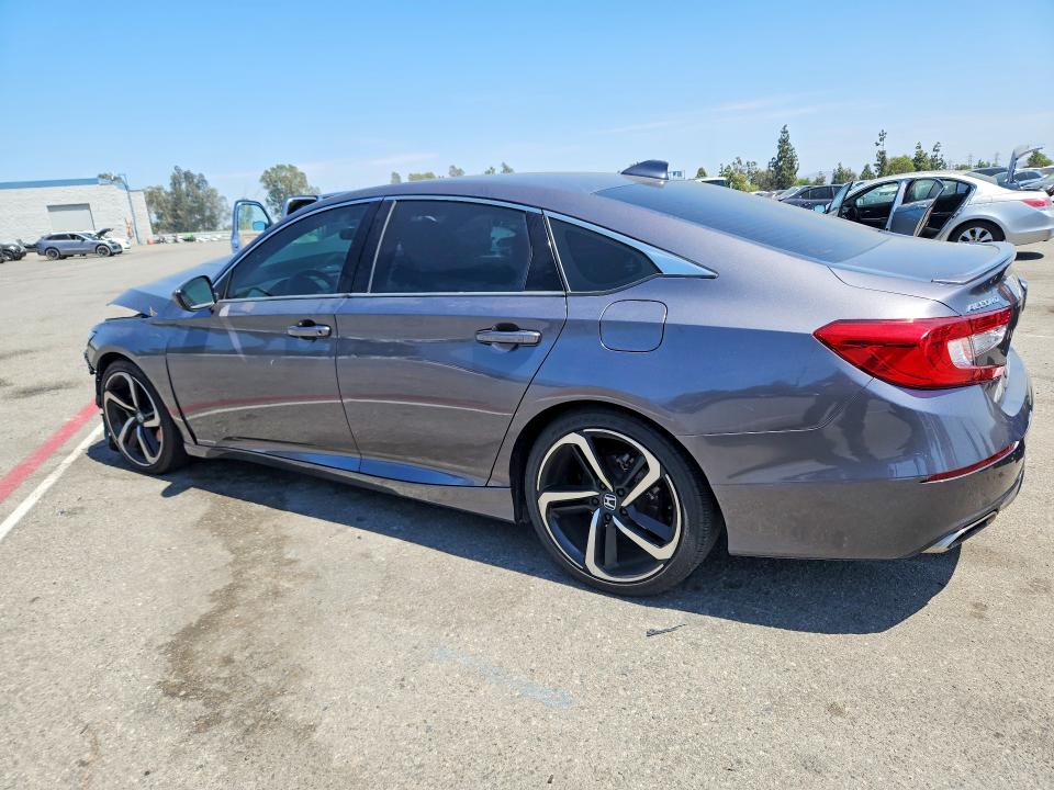 Photo 2 from auction – 2018 HONDA ACCORD with VIN 1HGCV1F35JA018013
