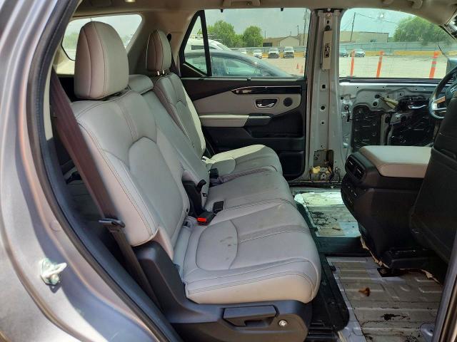 Photo 11 from auction – 2024 HONDA PILOT with VIN 5FNYG2H77RB000782
