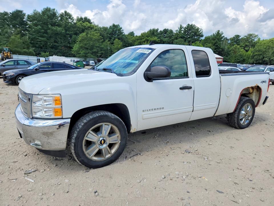 CHEVROLET SILVERADO 2012 with VIN 1GCRKSE74CZ304595 - Photo from auction