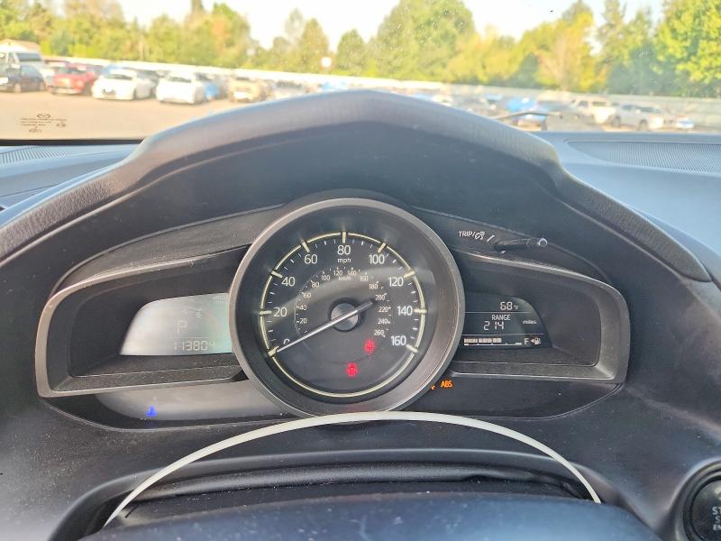 Photo 9 from auction – 2018 MAZDA 3 with VIN 3MZBN1L33JM239933