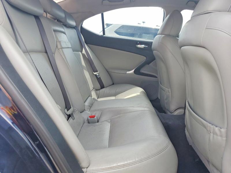 Photo 10 from auction – 2008 LEXUS IS with VIN JTHCK262885027472