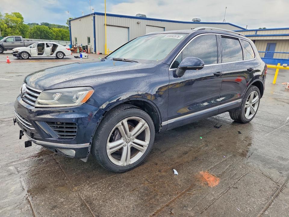 2016 VOLKSWAGEN TOUAREG - Търг №65693576